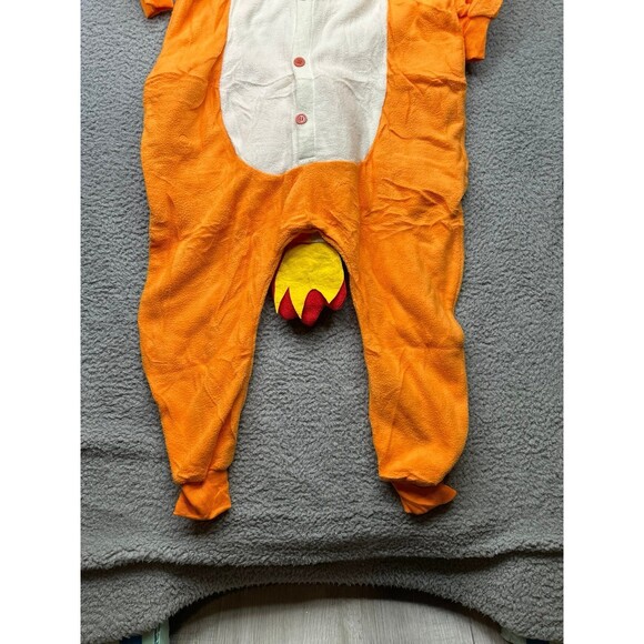 Charmander Pokémon onesie pajama fleece 5-9 new in package - Picture 3 of 11